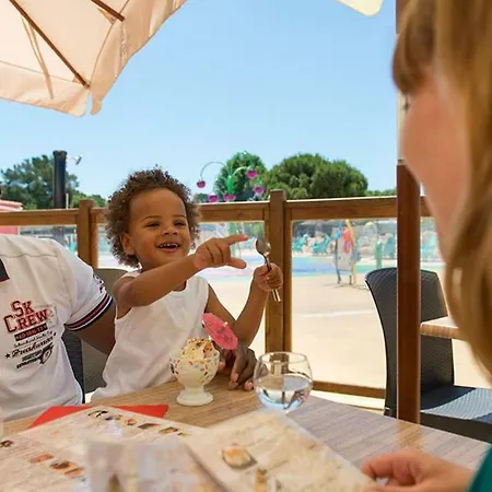 Les Charmettes Holiday park Les Mathes